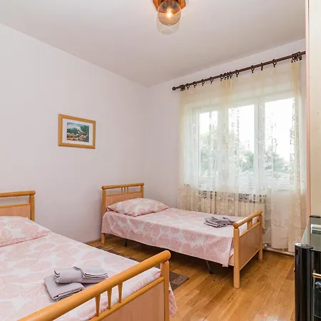 Hotel House Damir - 1 4*