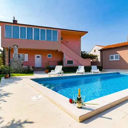 House Damir - 1 Pula
