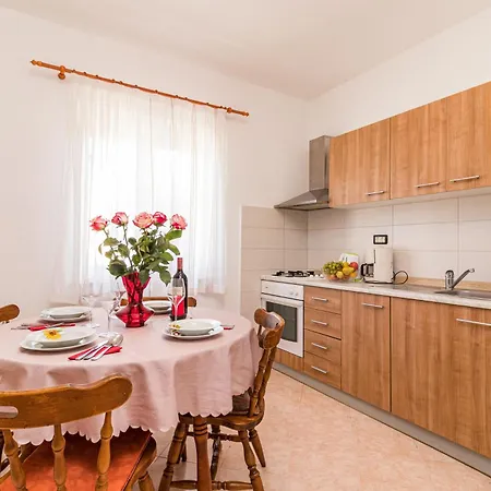 Hotel House Damir - 1